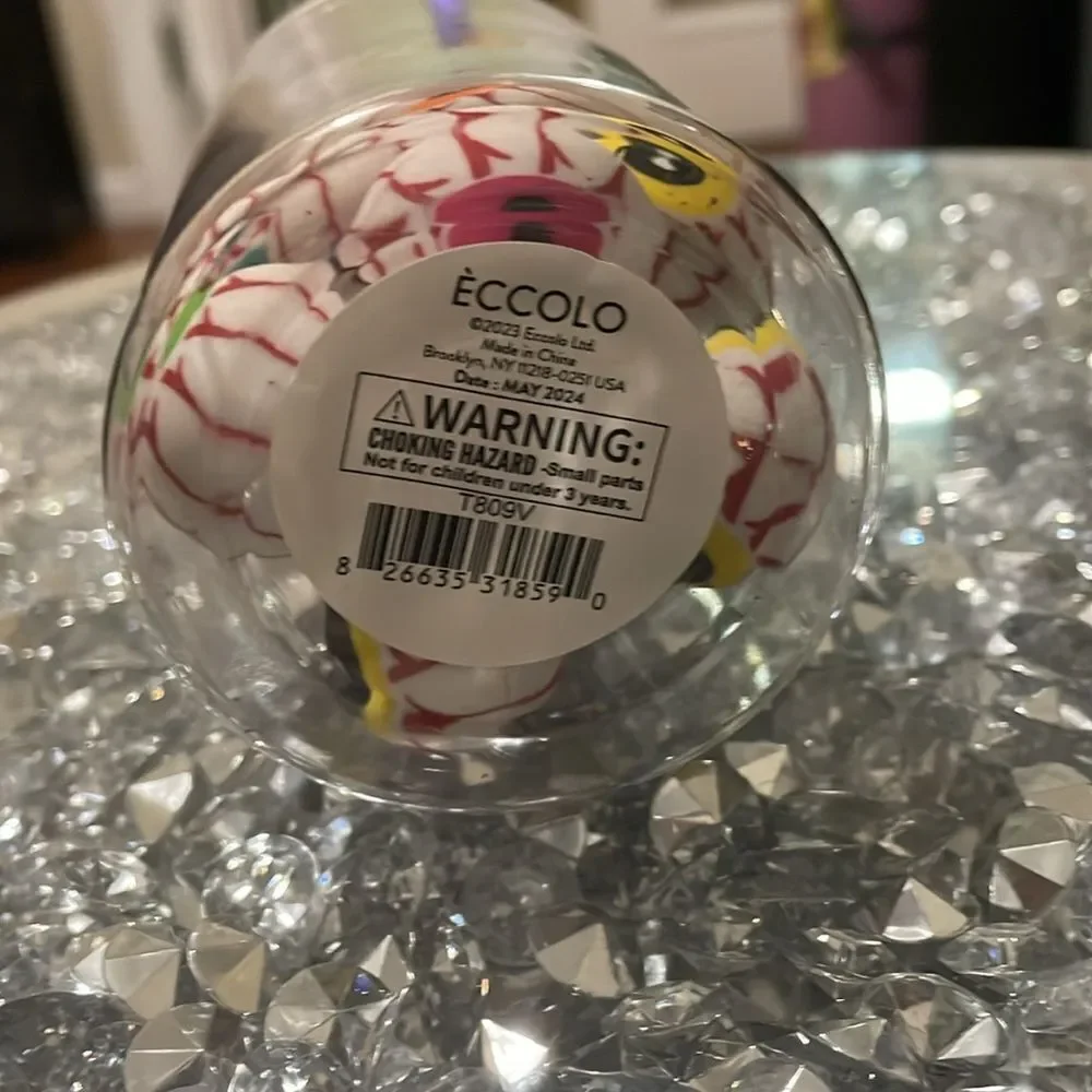 New Eccolo sealed jar with set of 15 googly eye spooky Halloween eraser